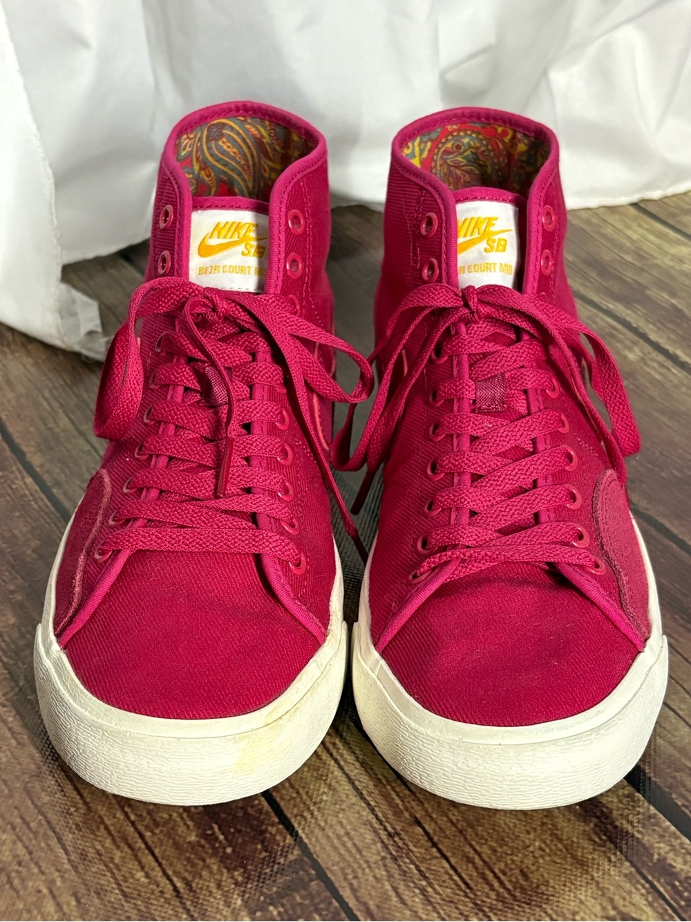 Nike SB Blazer Court Mid Premium Mystic Hibiscus Men’s Size 8 DH7479-600